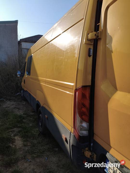Iveco daily 23 brygadowka 6 osobowa 2015