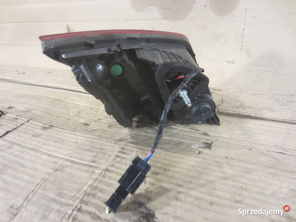Lampa prawa tył tylna klapy Peugeot 308 2013 HB Prawe Szczecin
