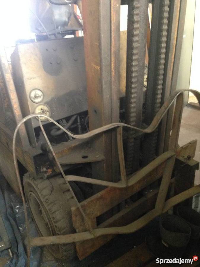 Wózek widłowy ZREMB GLIWICE diesel sprzedam