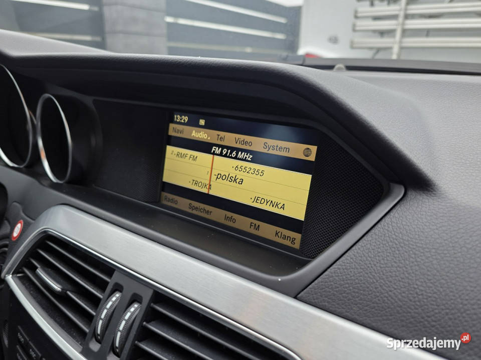Mercedes C 250 AVANTGARDE niski przebieg 88195 z światła do jazdy dziennej Czarnków sprzedam