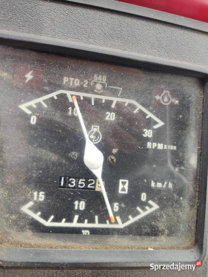 Ciągnik Japoński Shibaura 4x4 z pługiem Sanok sprzedam