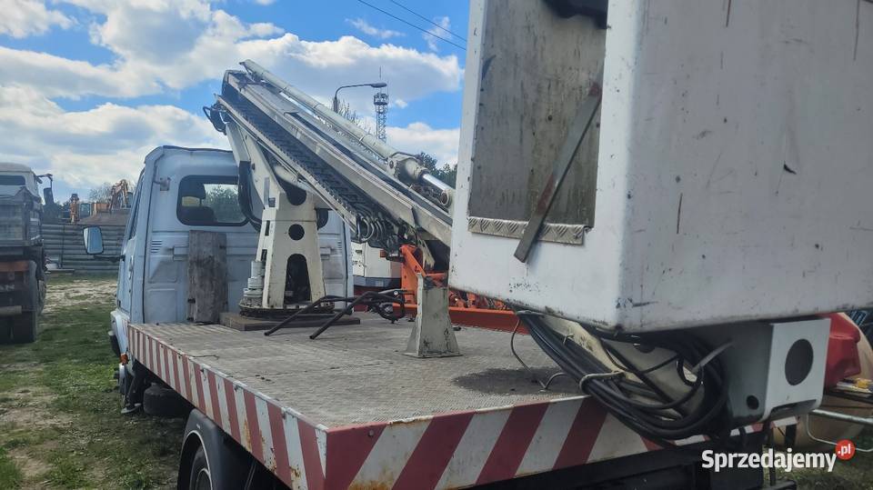 Podnośnik koszowy zwyzka bizzocchi 14 metrow 1KM