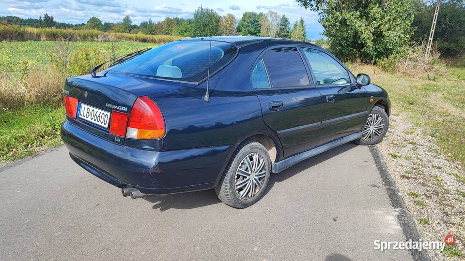 Mitsubishi Carisma 18 B granatowy lubelskie Kozłówka