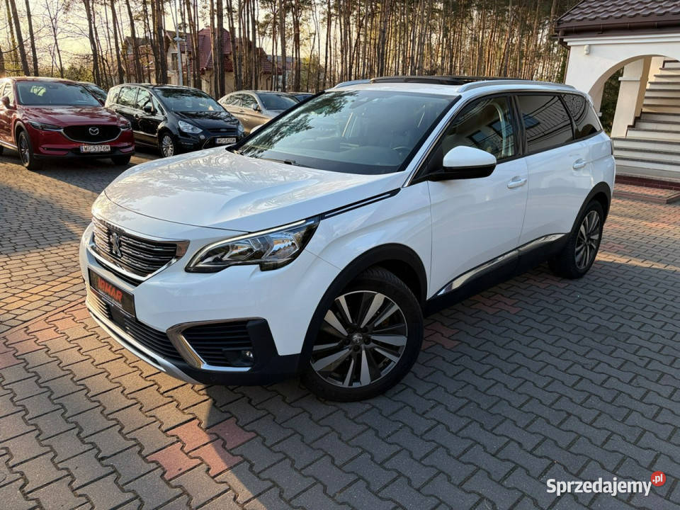 Peugeot 5008 7 foteli Półskóry Panorama Allure nieuszkodzony Lipówki