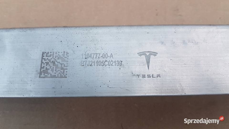 BELKA POD CHŁODNICEWSPORNIKI TESLA 3 110477700A wielkopolskie