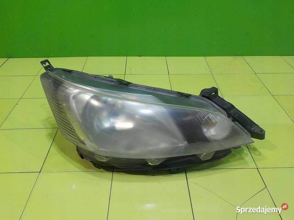 NISSAN NV200 13r VAN lampa prawa przod Suków