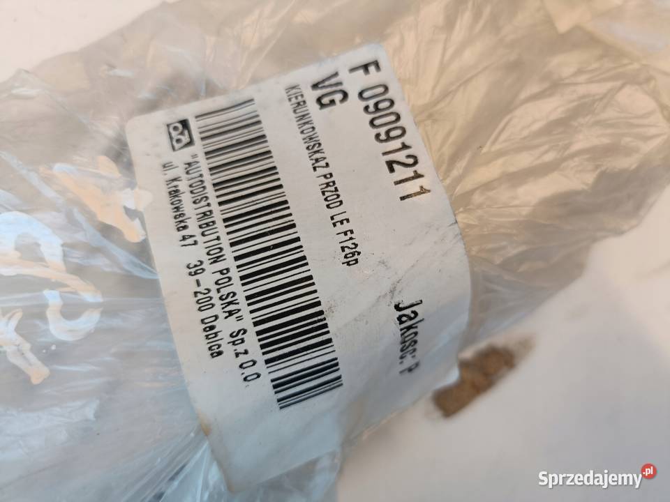 Fiat 126 126P PRZEDNI KIERUNKOWSKAZ lewy przód Rudka