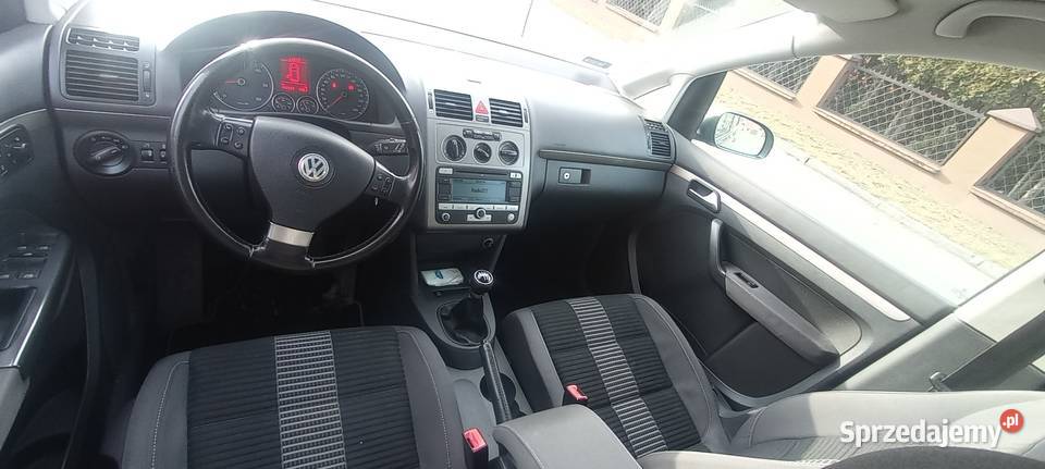Śliczny VW Touran zamiana klimatyzacja