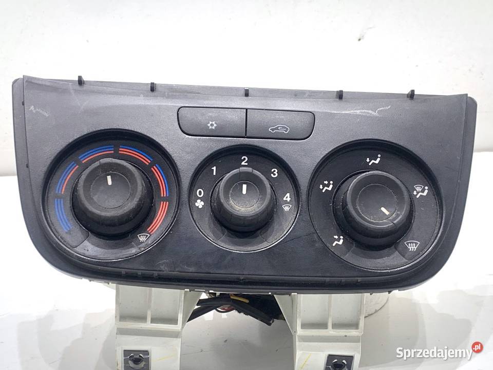 PANEL STEROWANIA NAWIEWU FIAT DOBLO II Minivan