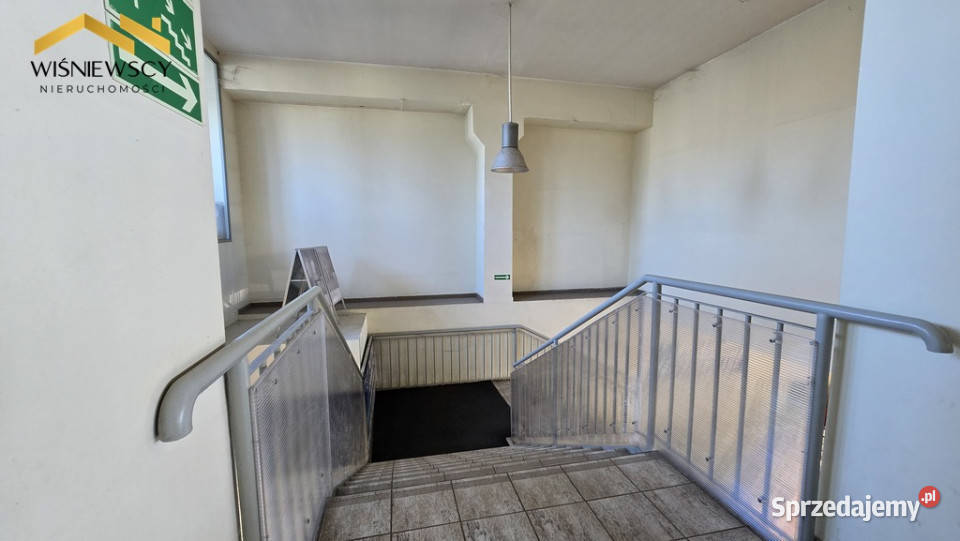 Sala 400 m boksy usługowe Królewieckiej Elbląg