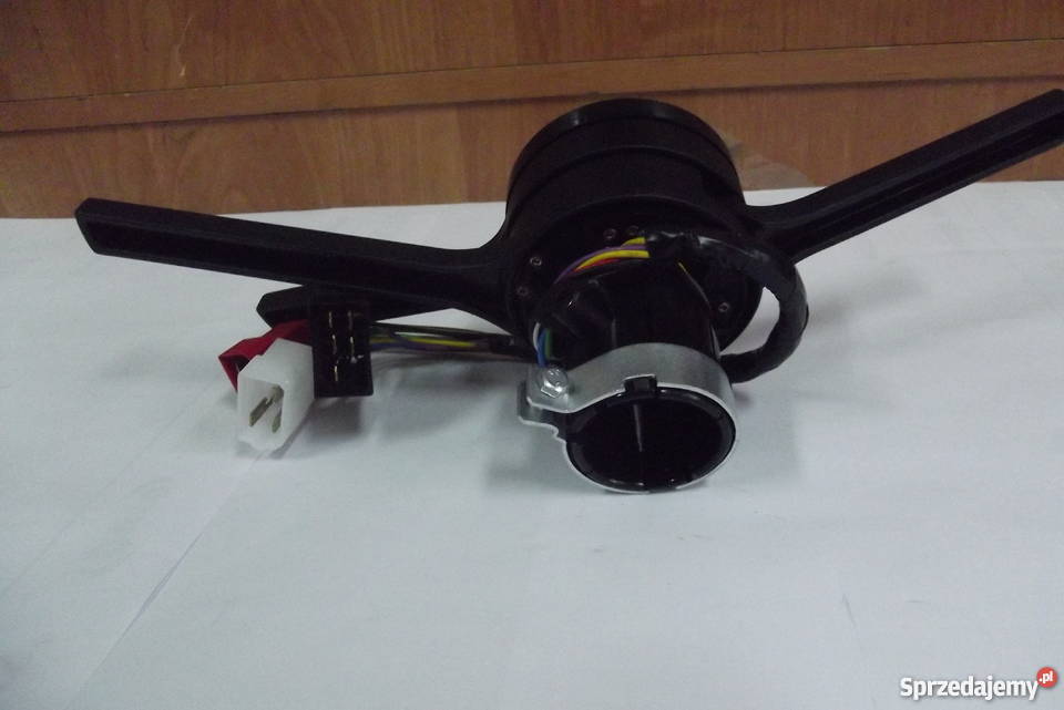 Przełącznik wielofunkcyjny kierunkowskazów URSUS