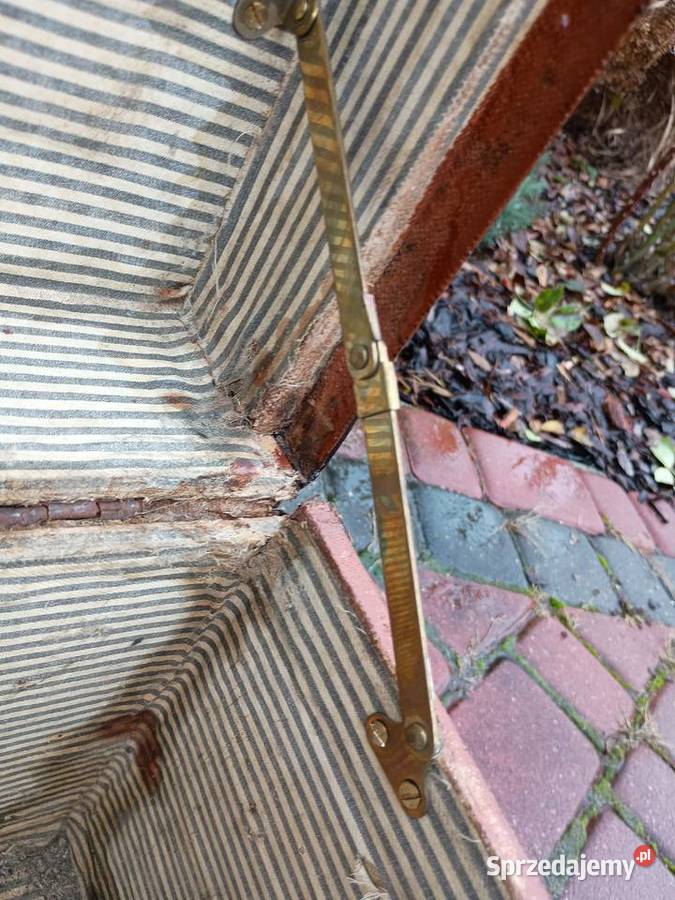 Stary kufer skrzynia Górsk sprzedam