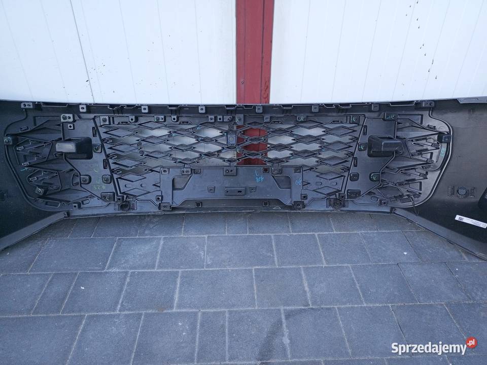 Omoda 9 zderzak przedni grill atrapa Góra Kalwaria