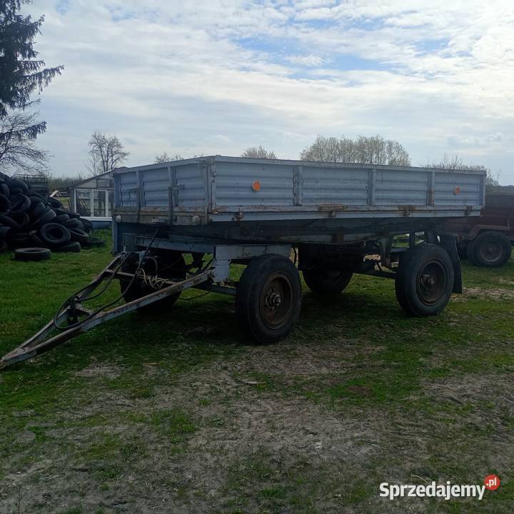 Sprzedam przyczepę d47 nieuszkodzony