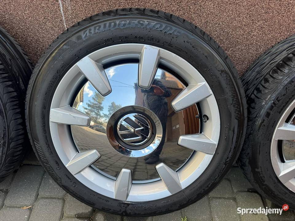 Koła felgi aluminiowe Volkswagena 22550 18R Koła Zgierz