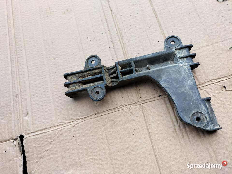 AUDI 80 B4 80B4 UCHWYT ŚLIZG ZDERZAKA Pozostałe lubelskie Kamień-Kolonia sprzedam