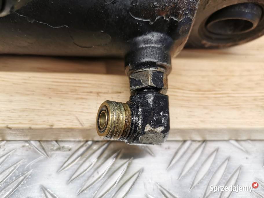 Siłownik skrętu Holland TM 190 Wilkowo