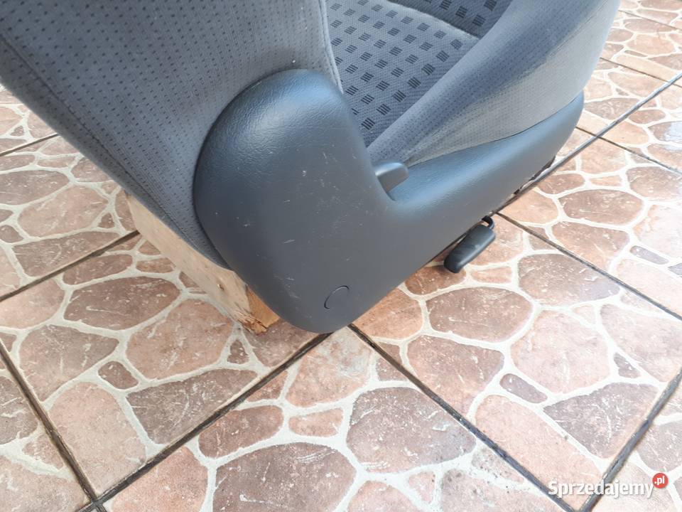 FOTEL SIEDZENIE TYŁ TYLNY PRAWY ŚRODEK GALAXY Toruń