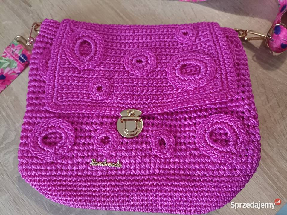 Torebka damska różowa szydełkowana