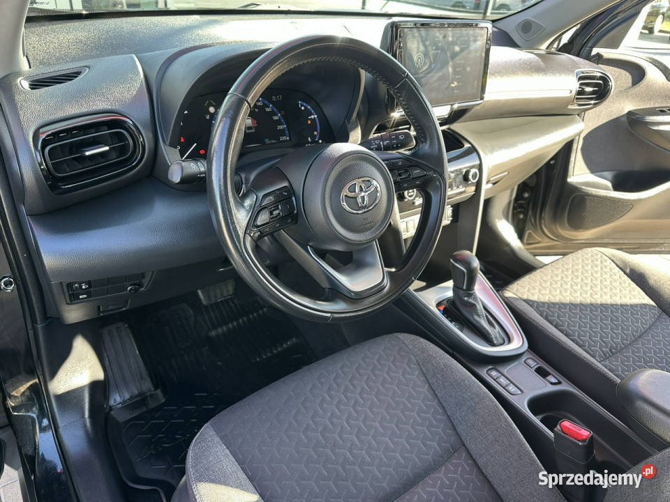 Toyota Yaris Cross Salon Kamera Navi Alu Android czujnik parkowania Kąty Opolskie sprzedam