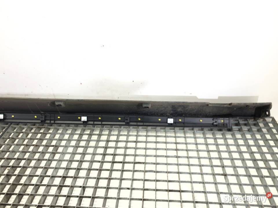 LISTWA PROGOWA PRAWY SSANGYONG TORRES Crossover sprzedam