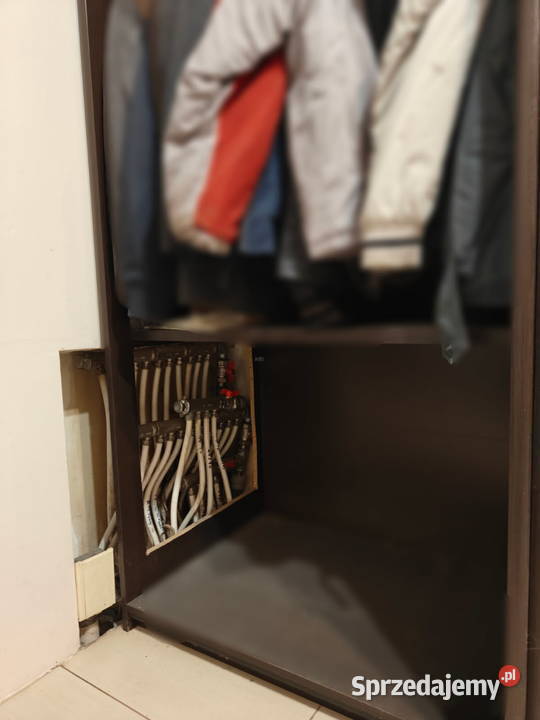 Szafa przesuwna Krzywda