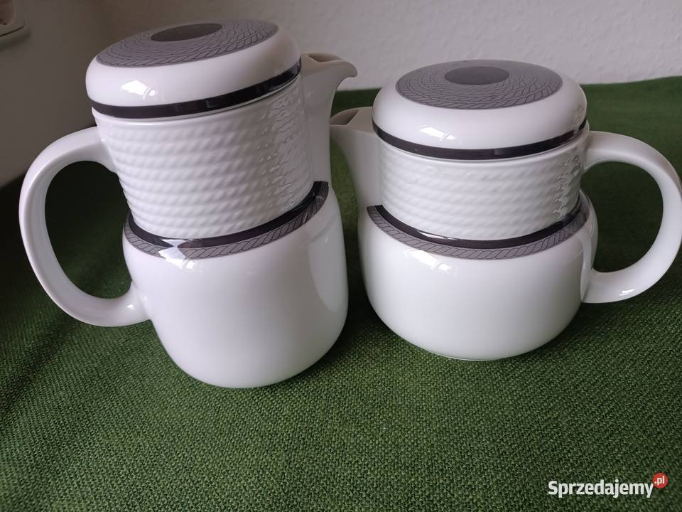 Porcelanowe dzbanki sygnowane Thomas Gorlice