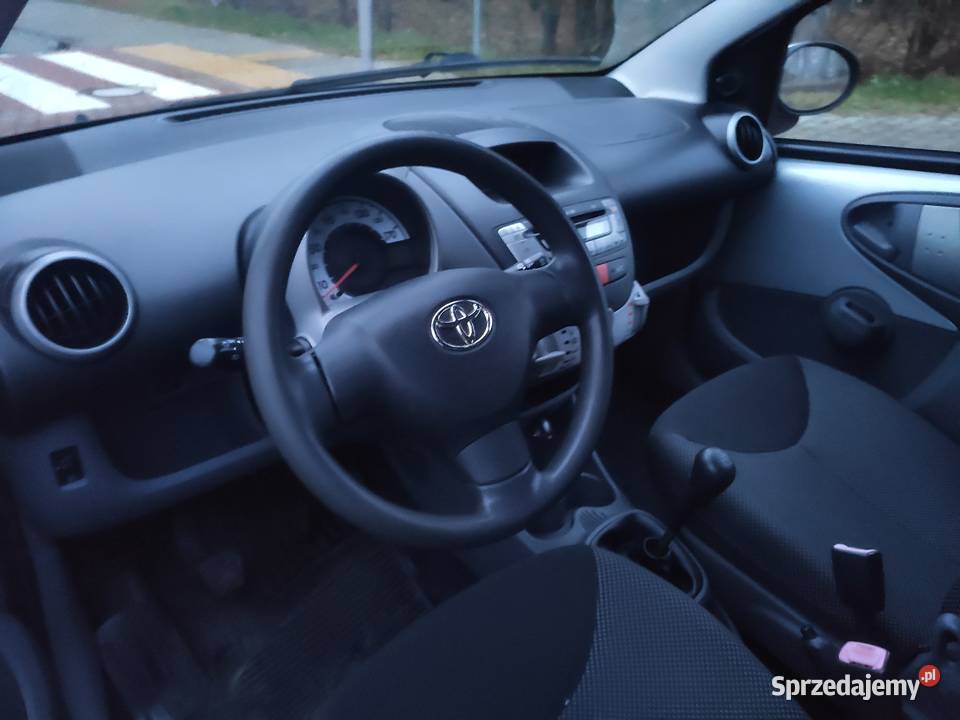 10 benzyna klimatyzacja elektryka opony zimowe Morąg