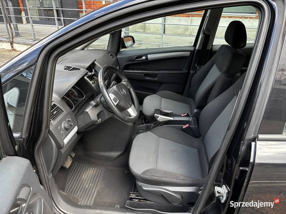 Opel Zafira B 19 CDTI 150 automat Rok produkcji 2006