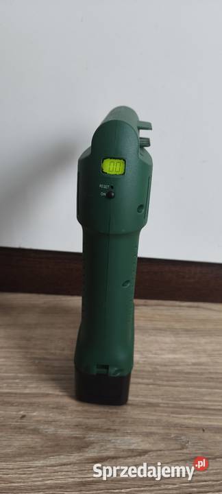 Akumulatorowy kompresor pompka Bosch PAG 96 V