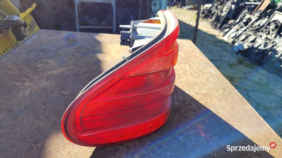 Lampa tylna lewa Mercedes E klasa W210 mazowieckie Łagów