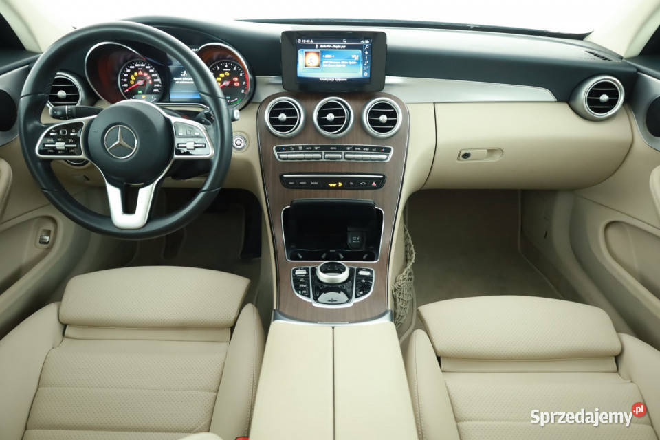 Mercedes C C 200 4MATIC nieuszkodzony Piaseczno sprzedam