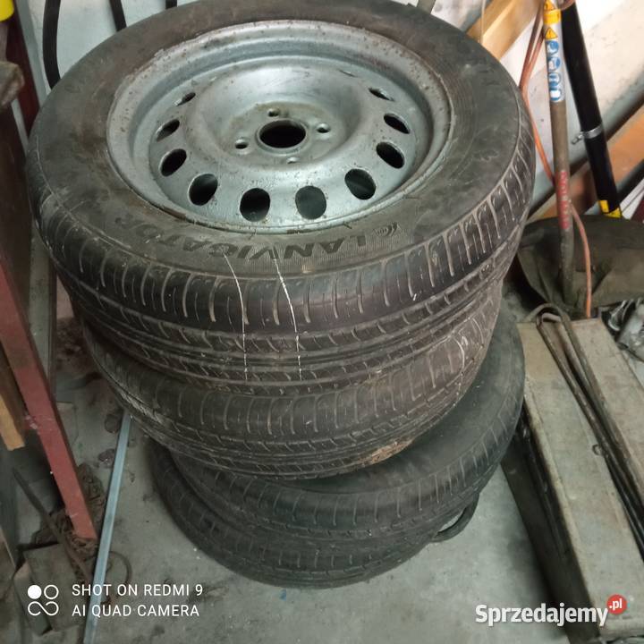 skrzedam felgi stalowe z oponami toyota corolla Łańcut
