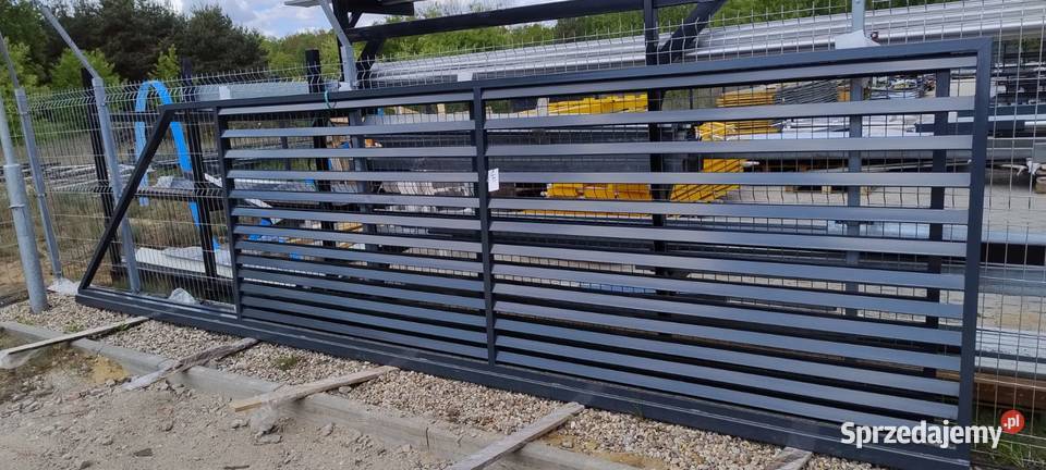 Brama przesuwna 150x400 Antracyt Palisada Międzyrzecz-Wybudowanie