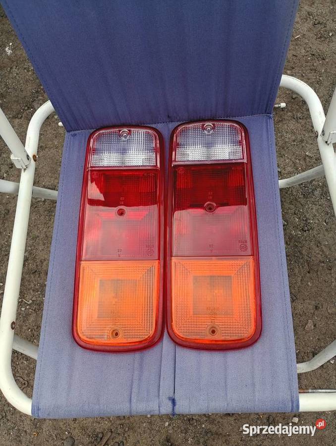 Klosze tylniej lampy Mercedes kaczka