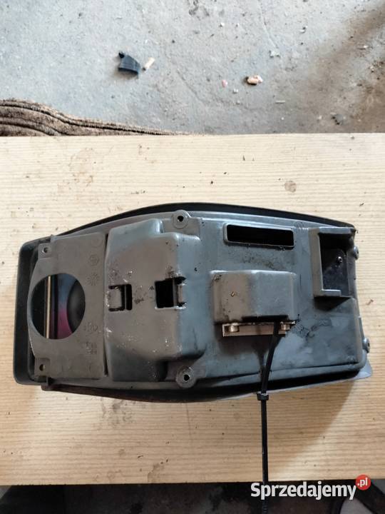 Klapa wlewu Piaggio hexagon 150 Łubno