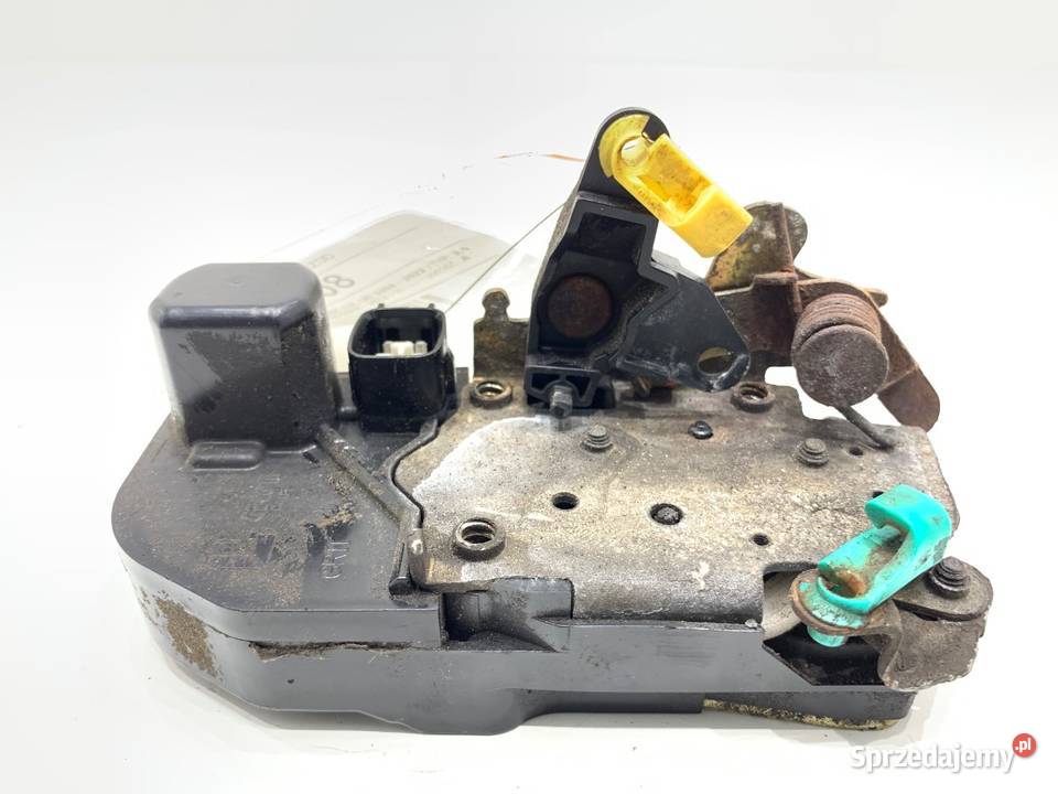 ZAMEK DRZWI PRAWY PRZÓD CHRYSLER 300C Kombi sprzedam