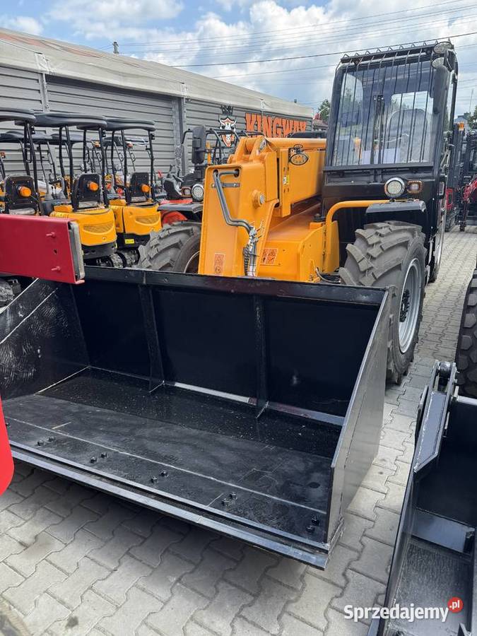 Ładowarka teleskopowa silnik Yanmar udźwig 3 T Warszawa