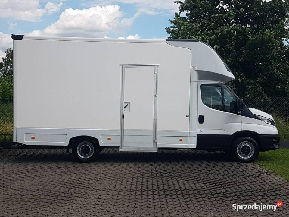 Iveco Daily KONTENER NISKOPODŁOGOWY 443x223x242 Poręba