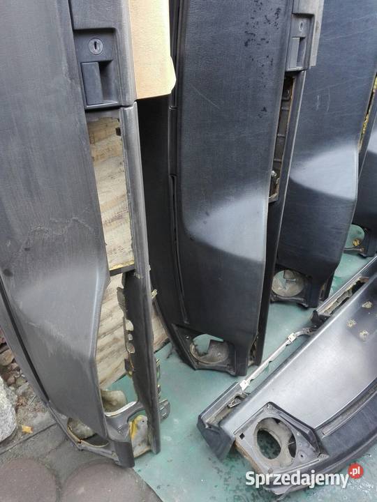 Mercedes W124 deska rozdzielcza kokpit czarna