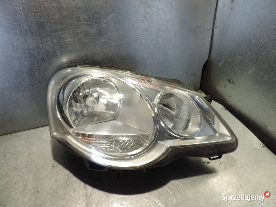 VW POLO IV 9N FL LAMPA PRAWA PRZEDNIA PRAWY prawe Oświetlenie