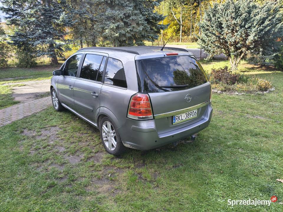 Opel Zafira b 16 benzyna LPG 1598cm3 podkarpackie Raniżów