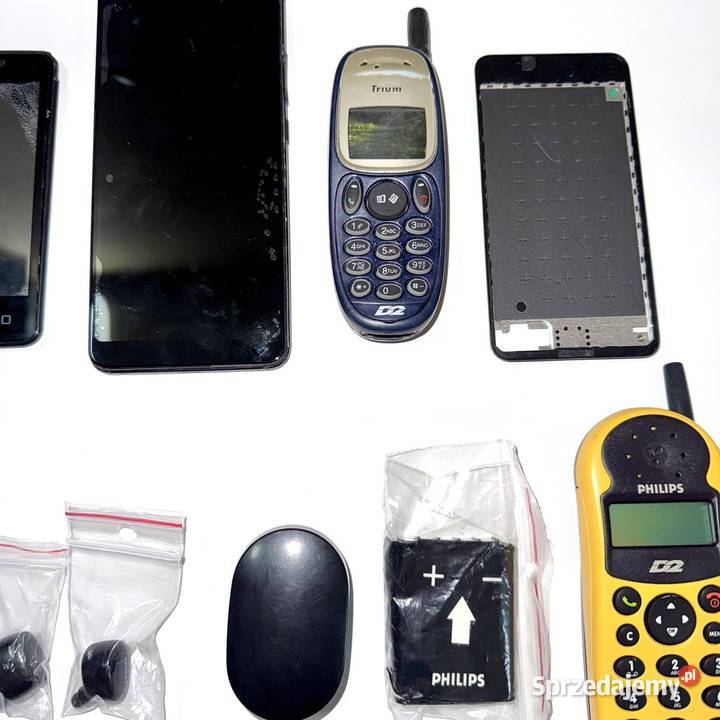 Zestaw elektroniki telefony urządzenia słuchawki Elektronika Warszawa sprzedam