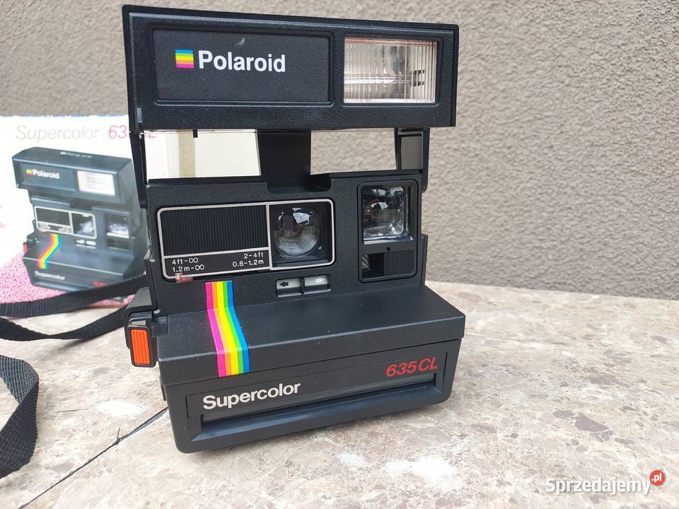 Stary aparat natychmiastowy Polaroid 635CL