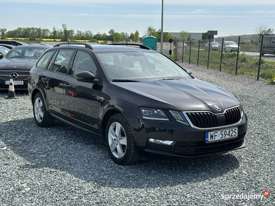 koda Octavia 20TDi 150 201819 Ambition Salon wspomaganie kierownicy Wojkowice