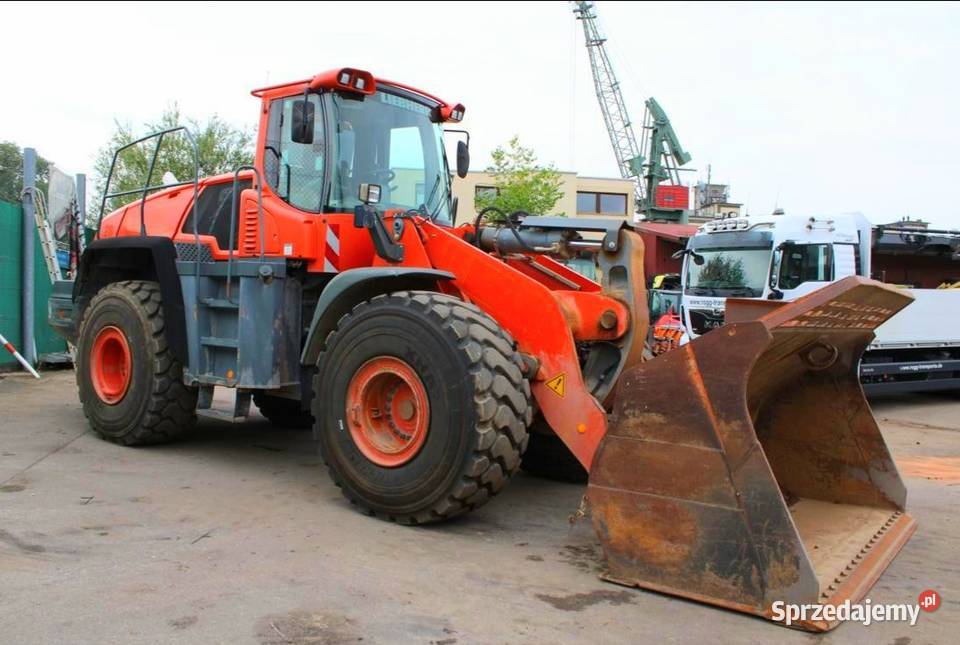 Ladowarka kolowa Liebherr L 566 tez Leasing Koparko ładowarki Warszawa
