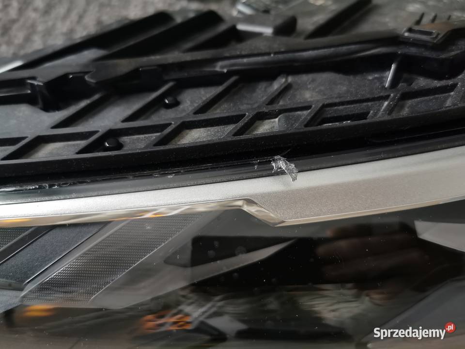 LAMPA AUDI ETRON GT MATRIX LED 4J3941035 LEWA Pielgrzymka