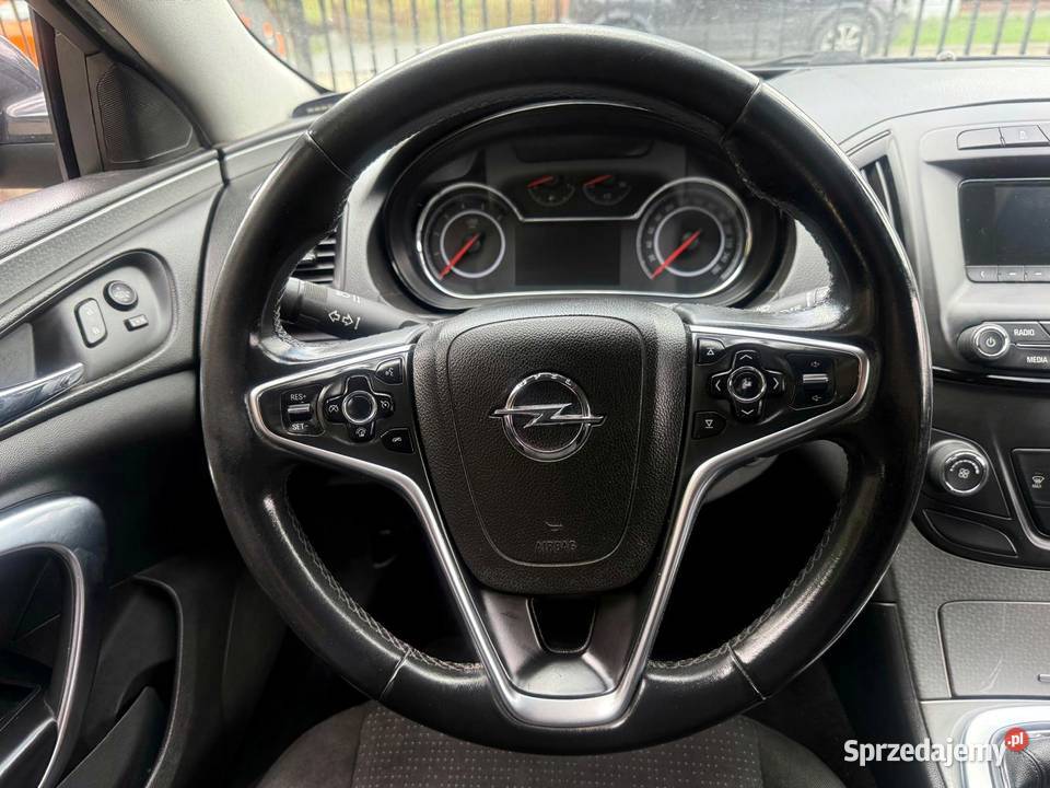 Opel Insignia 20 CDTI 2015r OC i przegląd do diesel