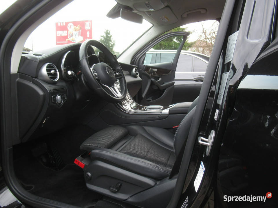 Mercedes GLC 200 BEZWYPADKOWY AMG Kamera kurtyny powietrzne Warszawa