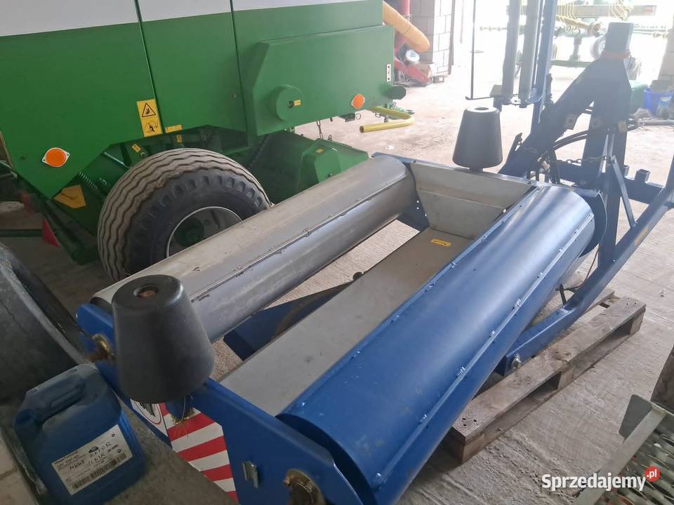 Prasa Sipma Farma II bele baloty słoma